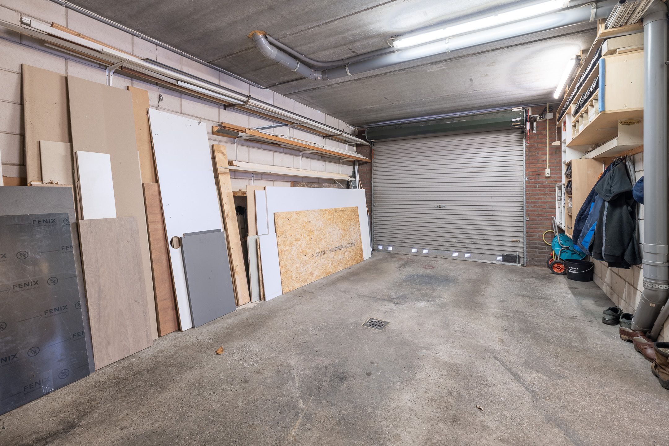 Photo 42 of Barnseweg 21