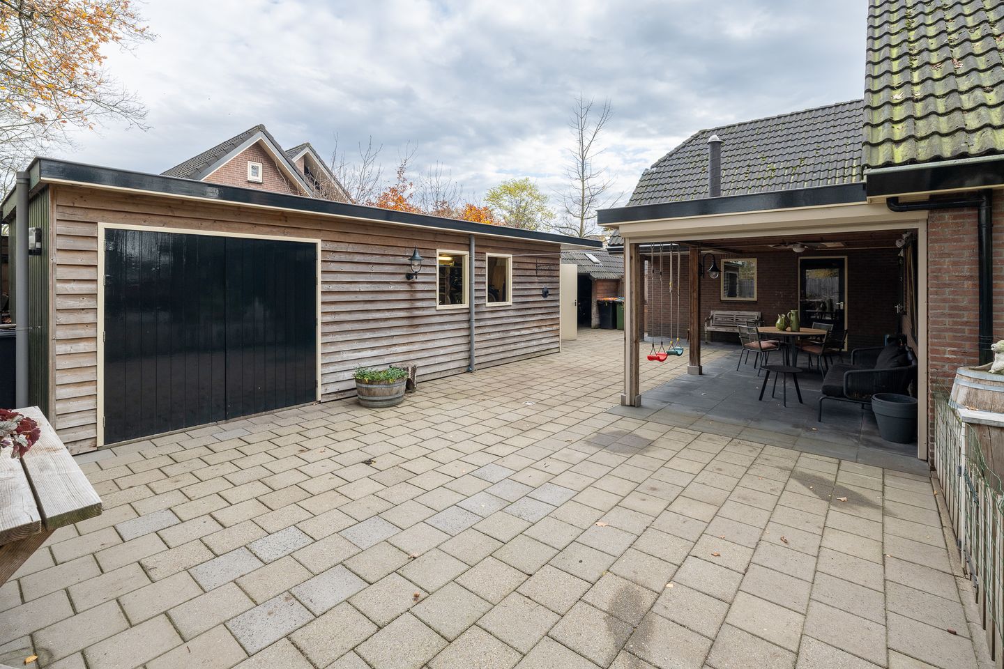 Photo 44 of Barnseweg 21