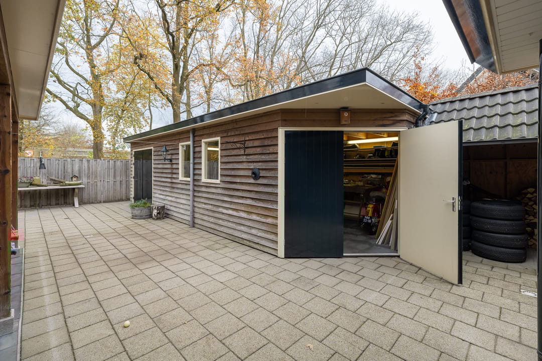 Photo 46 of Barnseweg 21