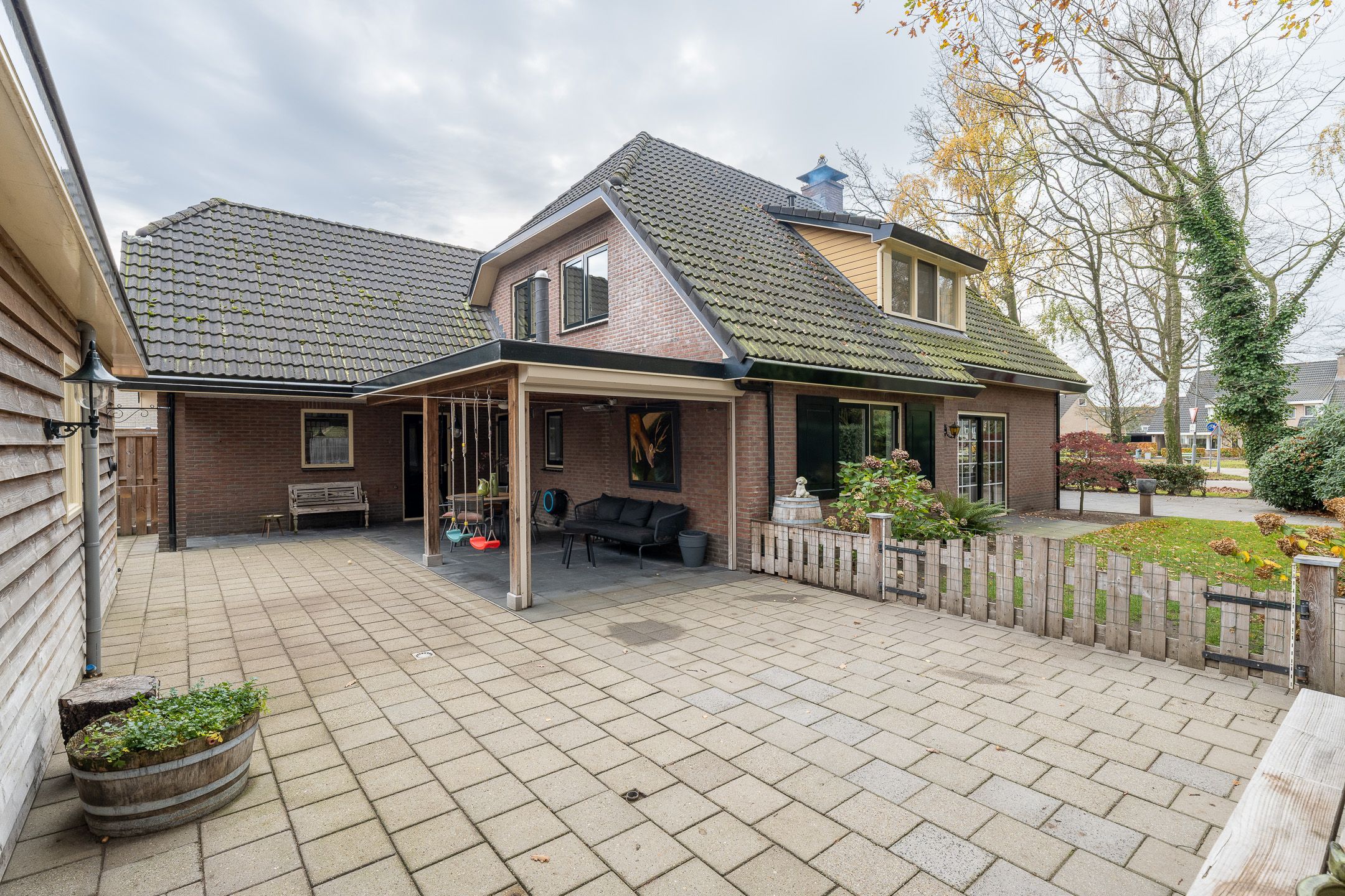 Photo 48 of Barnseweg 21