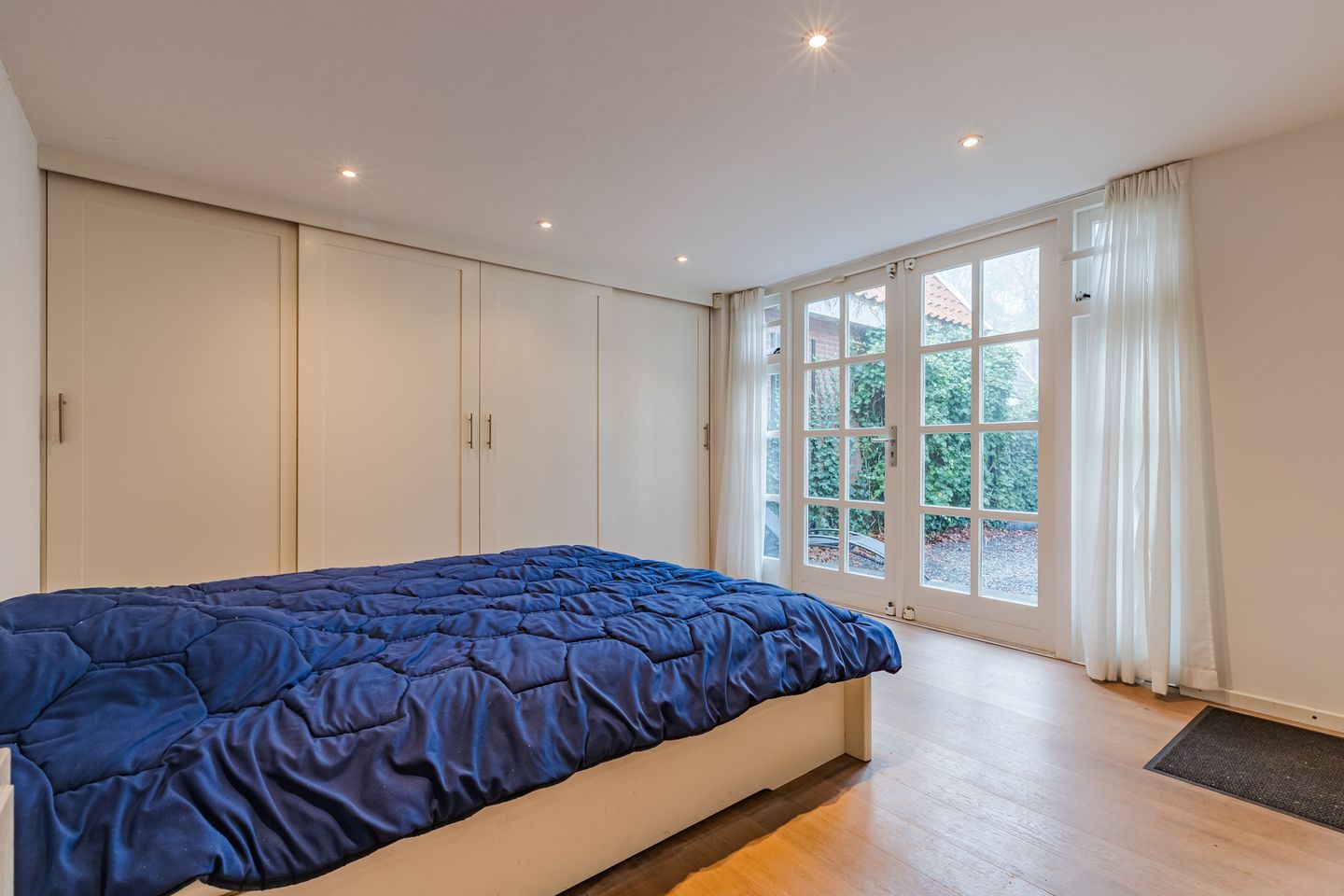 Foto 19 van Doorntjes 10