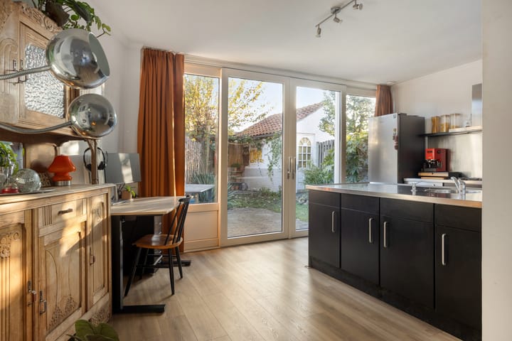 Foto 17 van Merovingenstraat 61