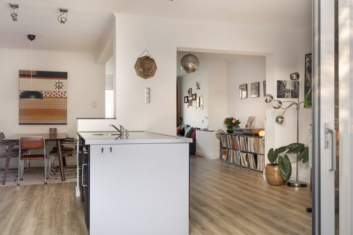 Foto 19 van Merovingenstraat 61