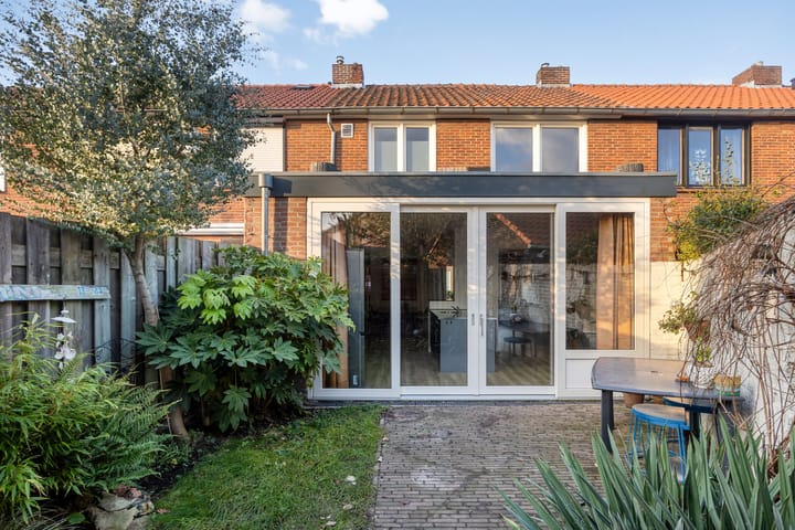 Foto 31 van Merovingenstraat 61