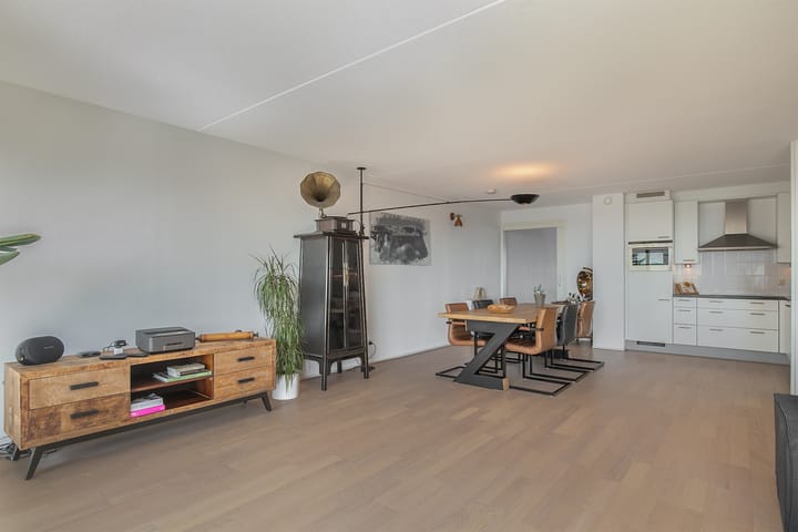 Photo 11 of Prins Willem-Alexanderweg 187