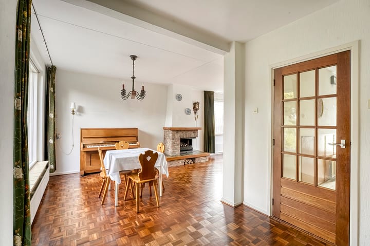 Foto 9 van Dr. A.E. Remouchampsstraat 2