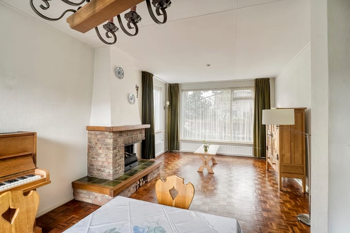 Foto 11 van Dr. A.E. Remouchampsstraat 2