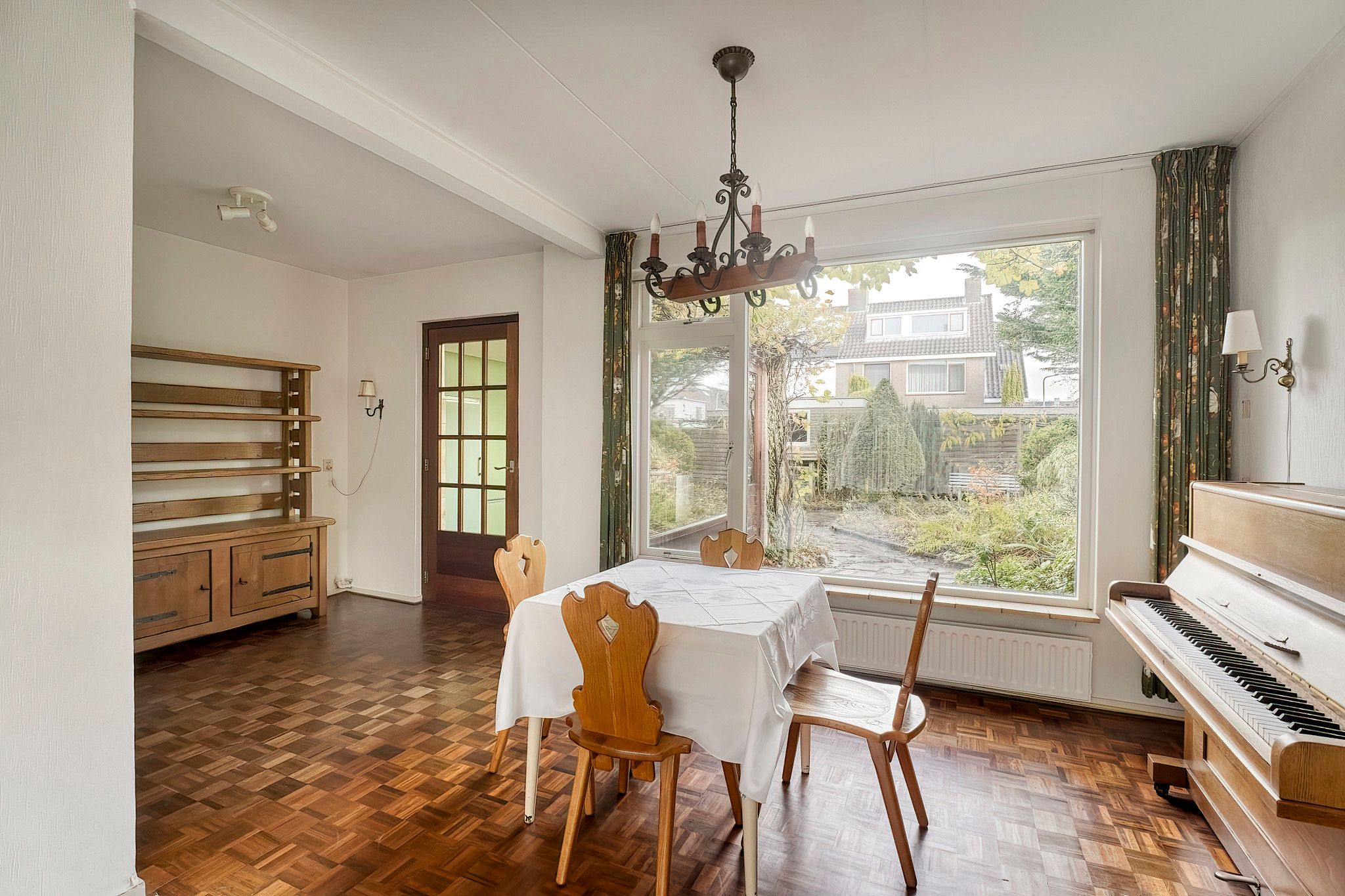 Foto 15 van Dr. A.E. Remouchampsstraat 2