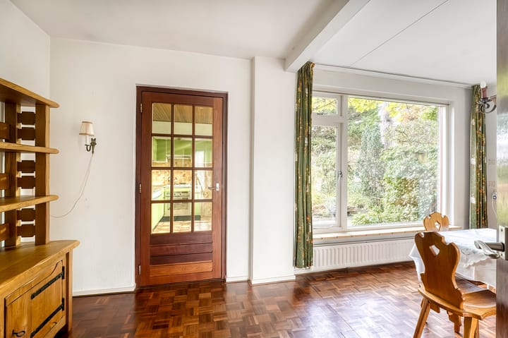 Foto 16 van Dr. A.E. Remouchampsstraat 2