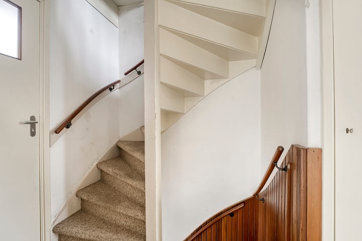 Foto 24 van Dr. A.E. Remouchampsstraat 2