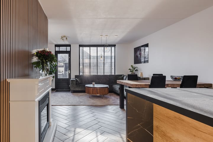 Foto 6 van Kamillestraat 14