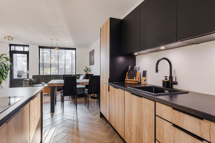 Foto 12 van Kamillestraat 14