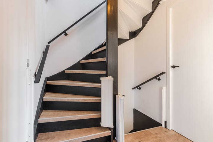 Foto 27 van Kamillestraat 14