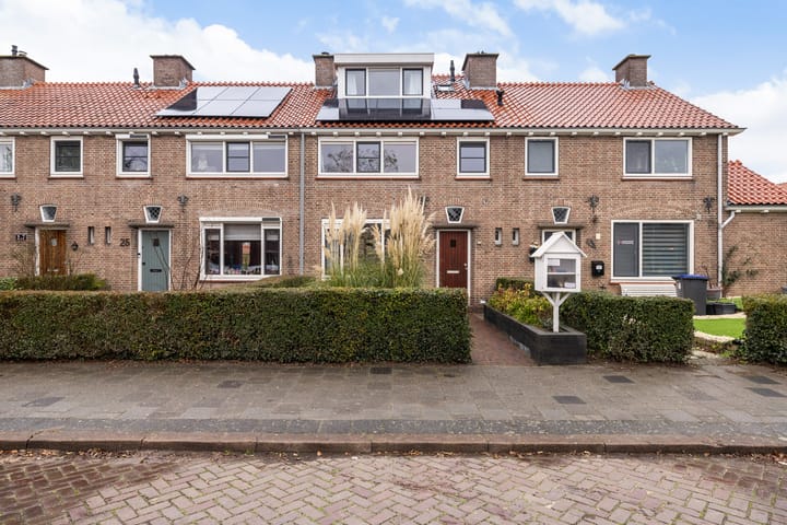 Photo 5 of Prins Bernhardstraat 23