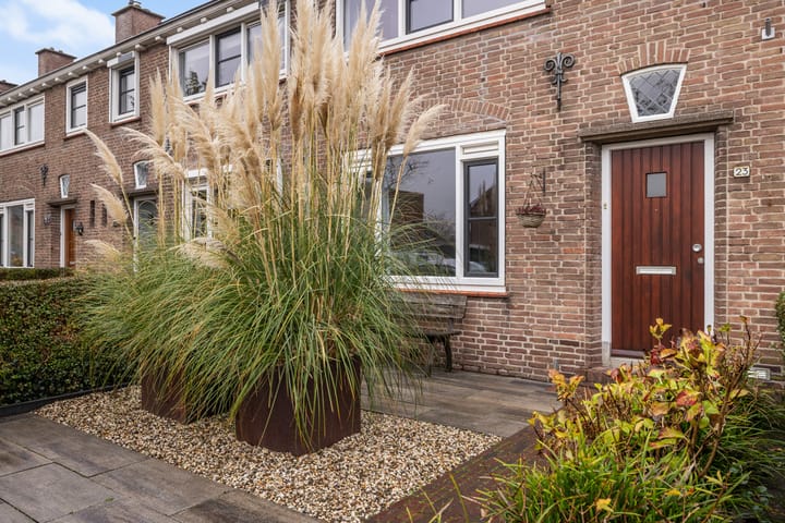 Photo 10 of Prins Bernhardstraat 23