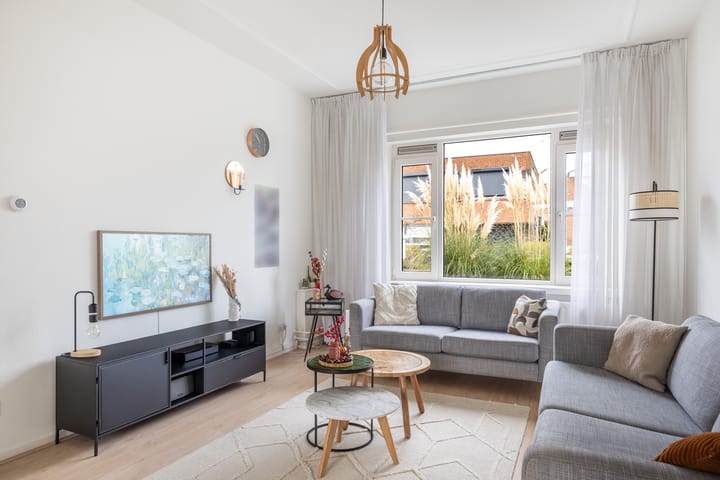 Photo 15 of Prins Bernhardstraat 23