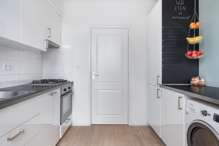 Photo 25 of Prins Bernhardstraat 23