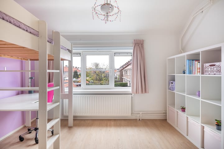 Photo 31 of Prins Bernhardstraat 23