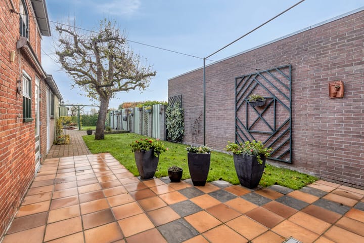 Foto 23 van Hulsterweg 11