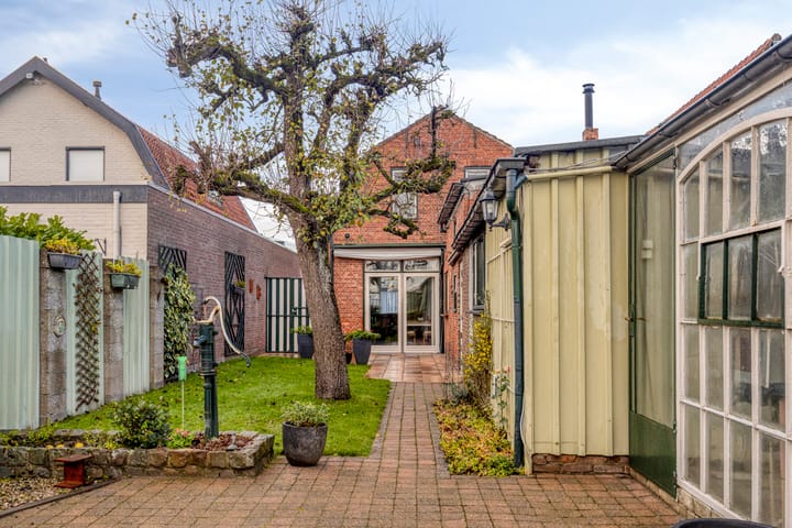 Foto 26 van Hulsterweg 11