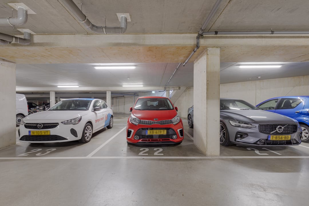 Foto 2 van Marsmanplein 192