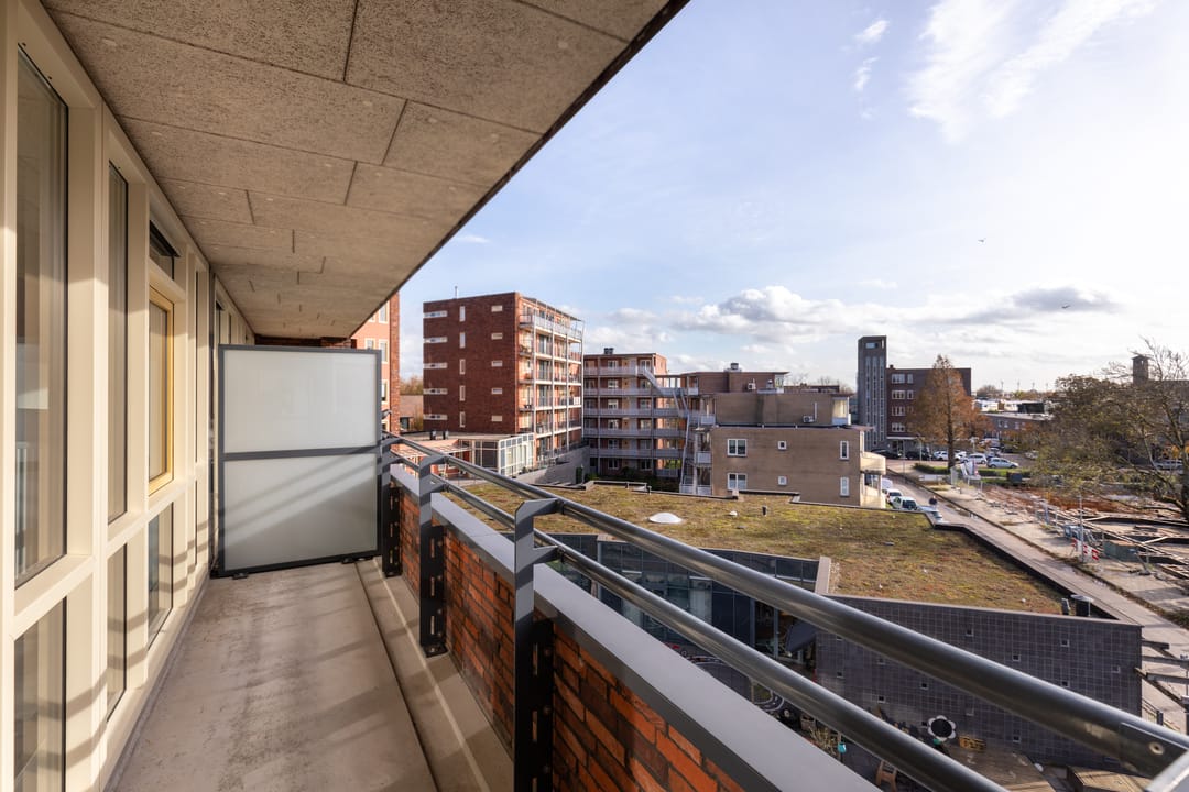 Foto 11 van Marsmanplein 192