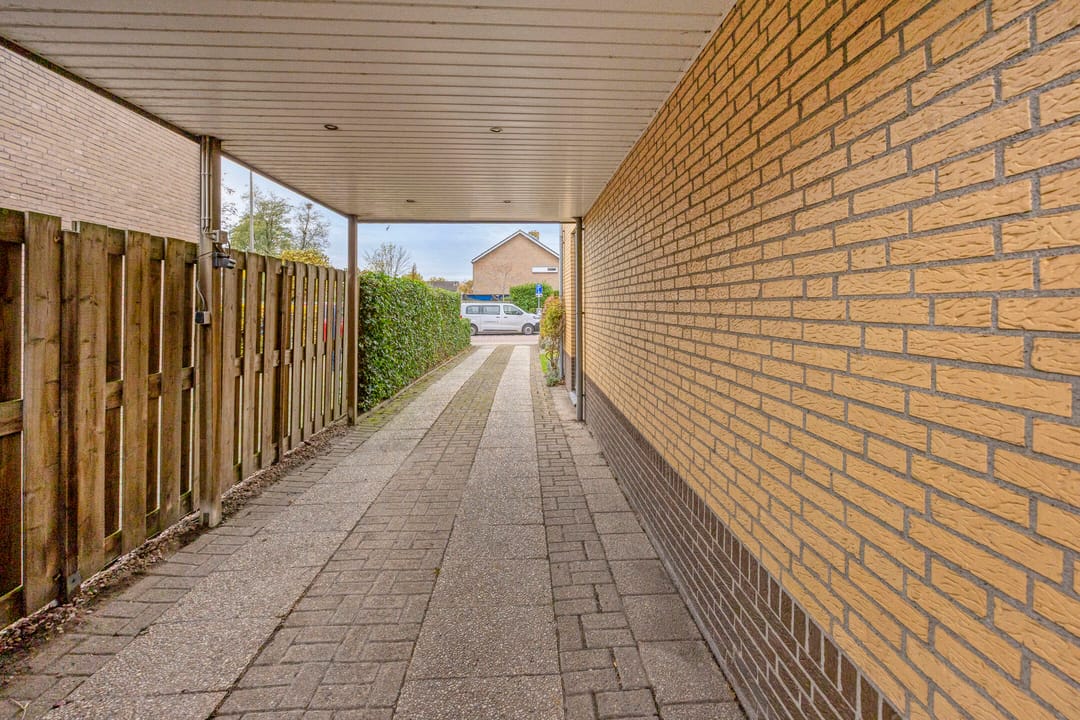 Photo 37 of Waldhoornlaan 29