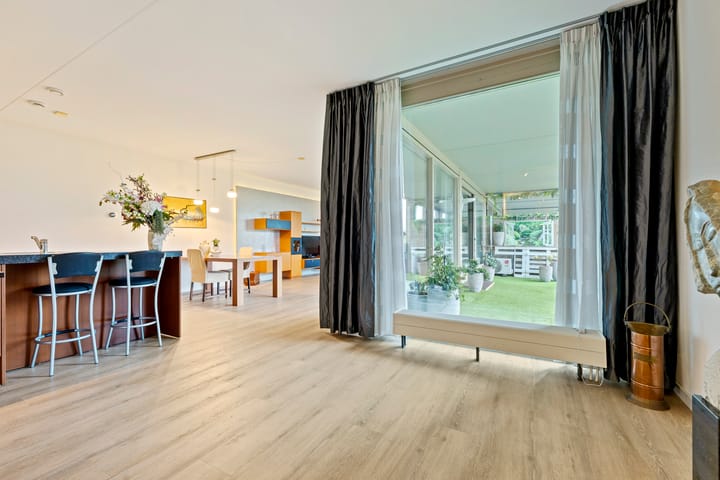 Foto 6 van Beeckendael 39