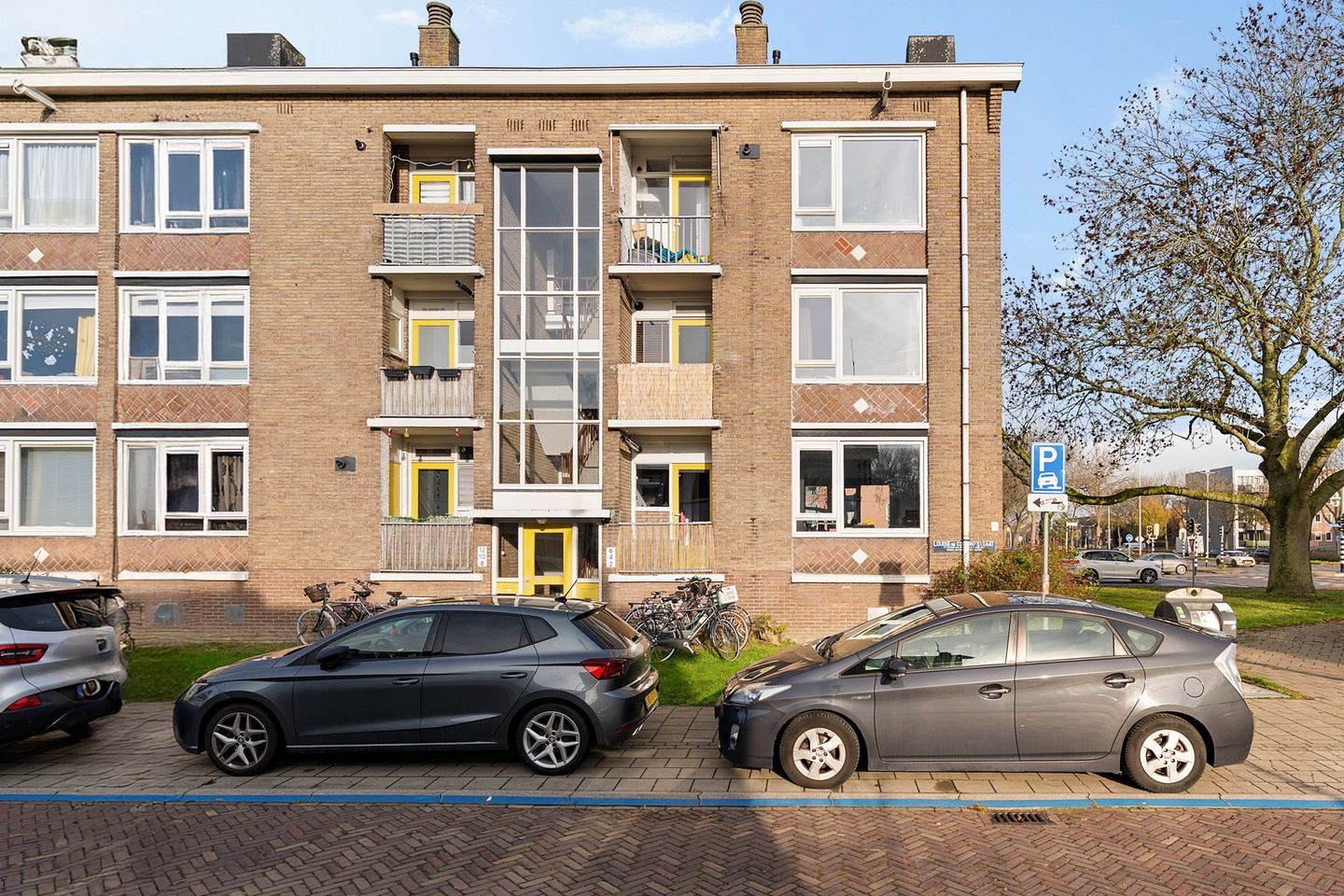 Photo 1 of Louise de Colignystraat 2