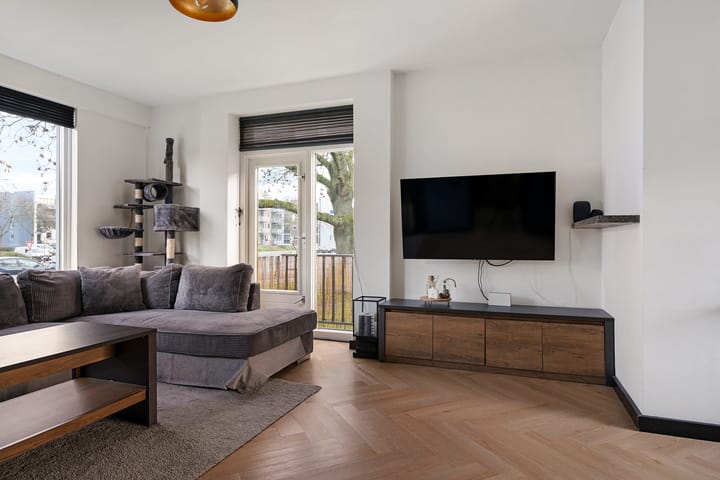 Photo 4 of Louise de Colignystraat 2