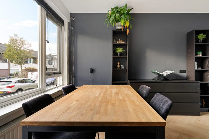 Photo 12 of Louise de Colignystraat 2