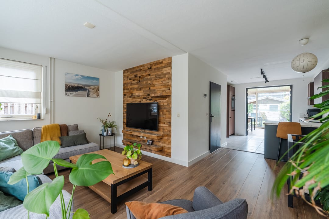 Photo 11 of Varelaar 37