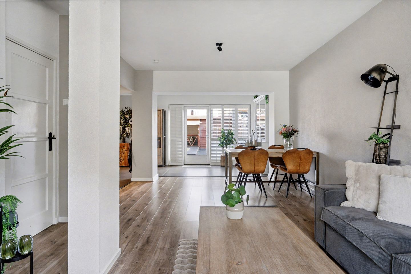 Photo 4 of Borneolaan 19