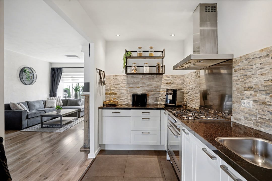 Photo 8 of Borneolaan 19