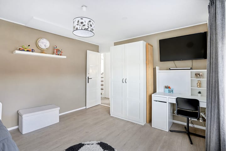 Foto 12 van Borneolaan 19