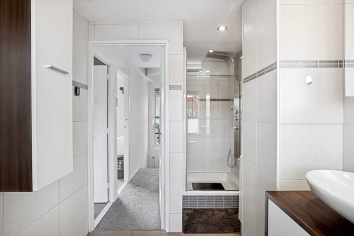 Foto 15 van Borneolaan 19