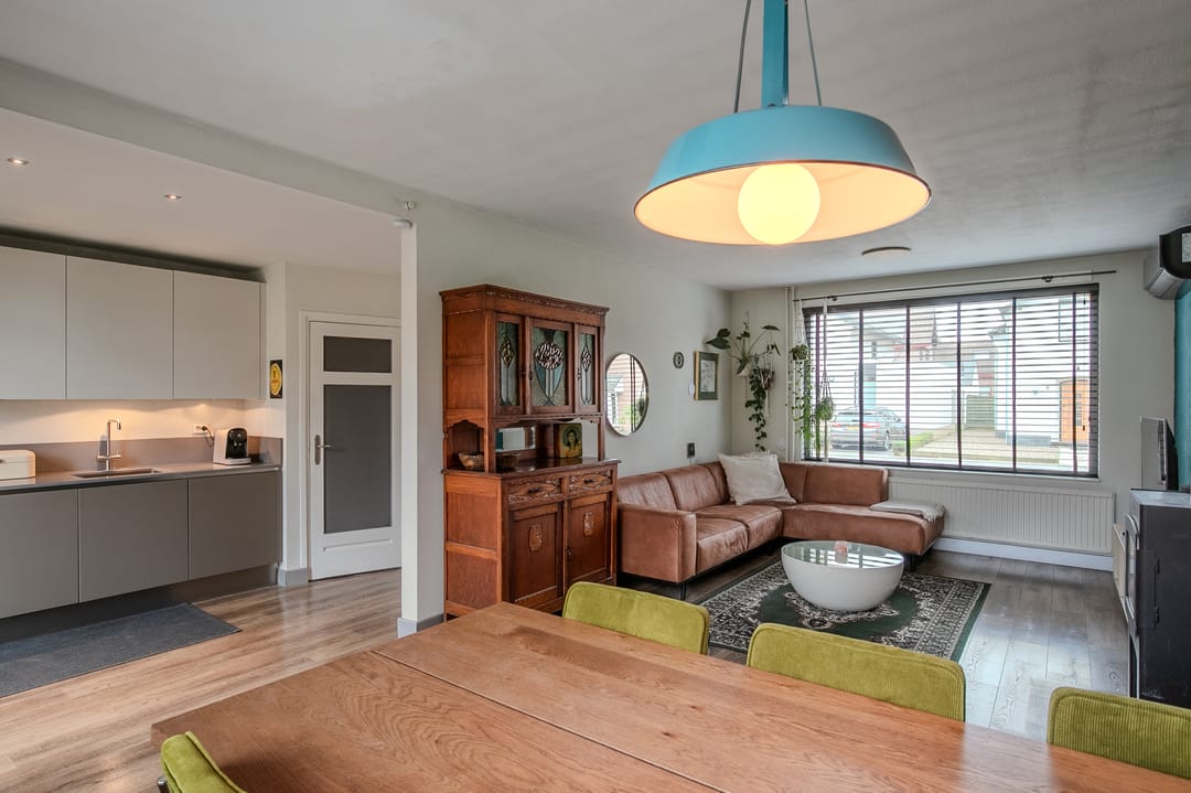 Photo 8 of Posthuisstraat 9