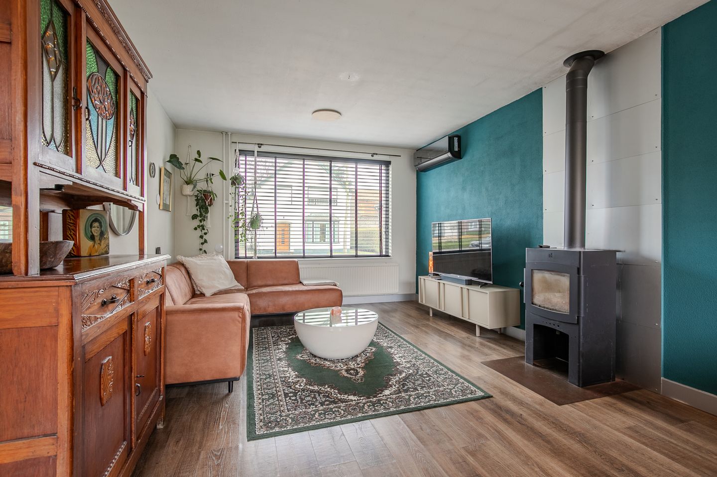 Photo 10 of Posthuisstraat 9