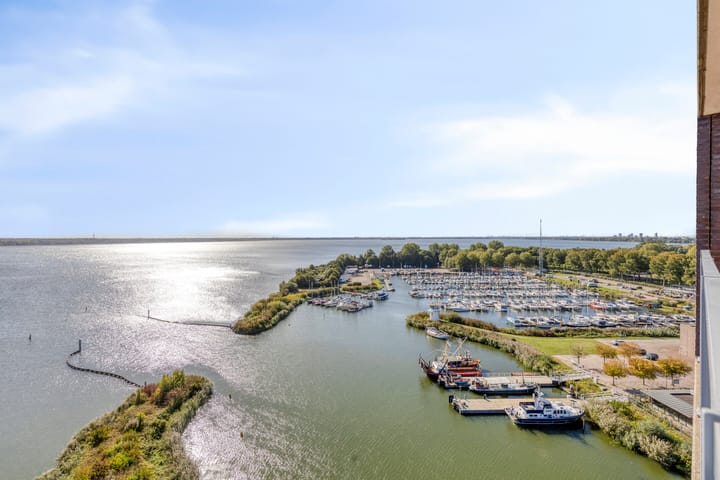 Foto 8 van Veerkade 66