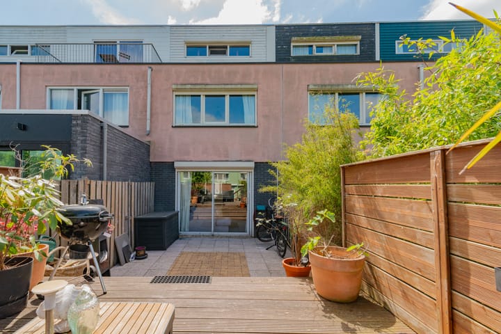 Photo 2 of Narwalstraat 11