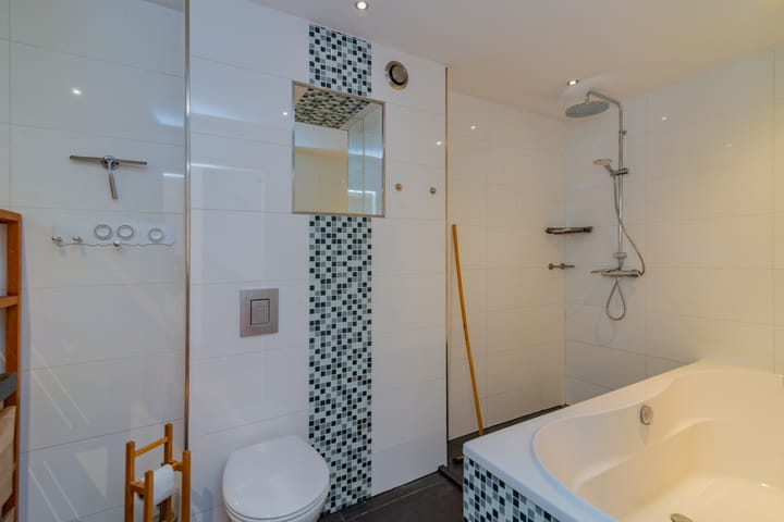 Photo 20 of Narwalstraat 11