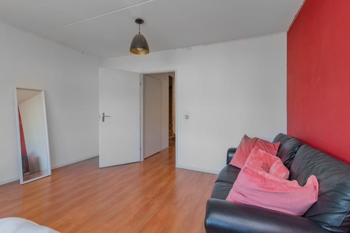 Photo 23 of Narwalstraat 11