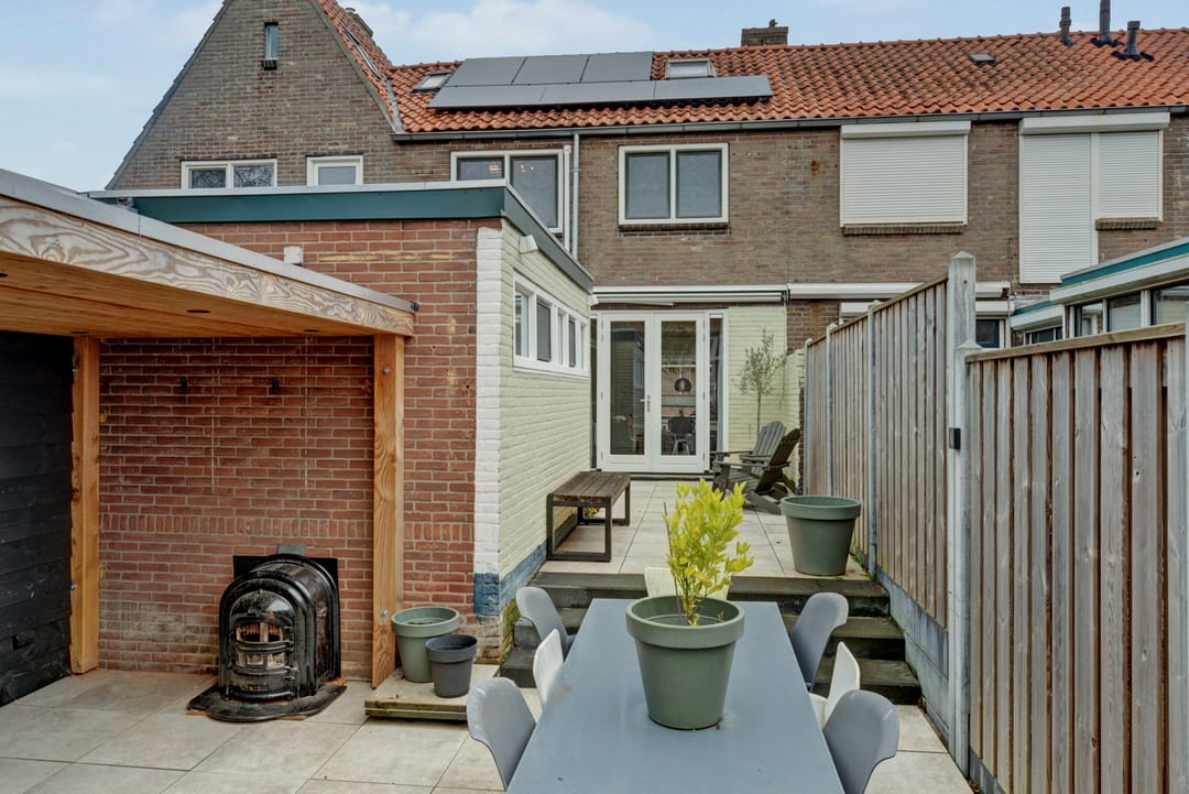 Photo 28 of Prins Hendrikstraat 10