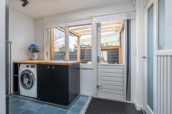 Photo 27 of Watersnip 1