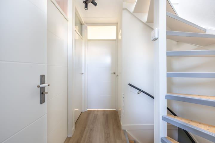 Photo 31 of Watersnip 1