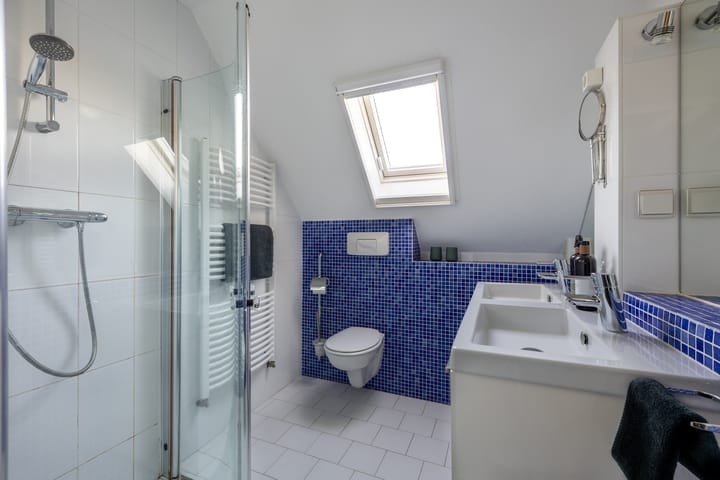 Photo 39 of Watersnip 1