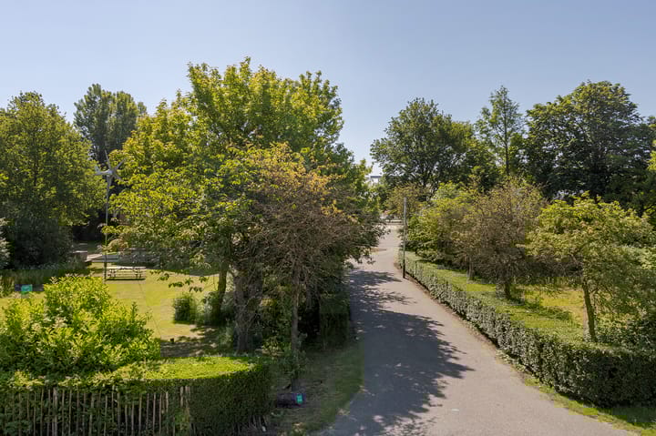 Photo 33 of Rijnlanderweg 1015