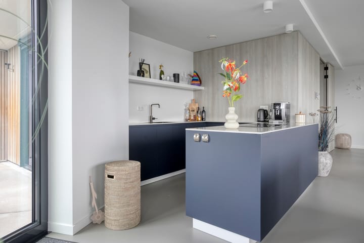 Photo 9 of Westhavendam 11-702