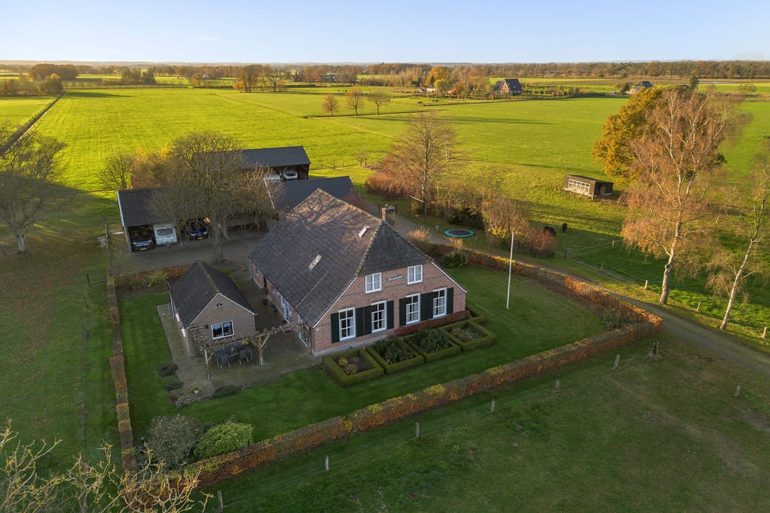 Foto 8 van Hallsedijk 13