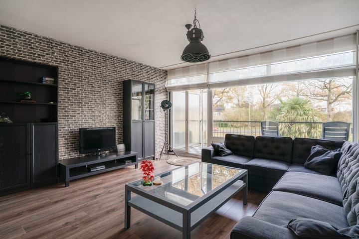 Foto 24 van Rossinistraat 10